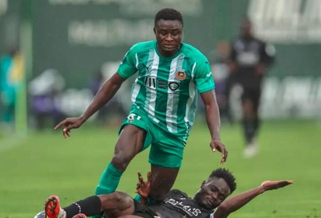 包含新疆广汇内部沟通备战葡超国际比赛日武汉三镇调整名单以备意甲，网友：休斯敦火箭冲刺阶段豪取连胜的词条