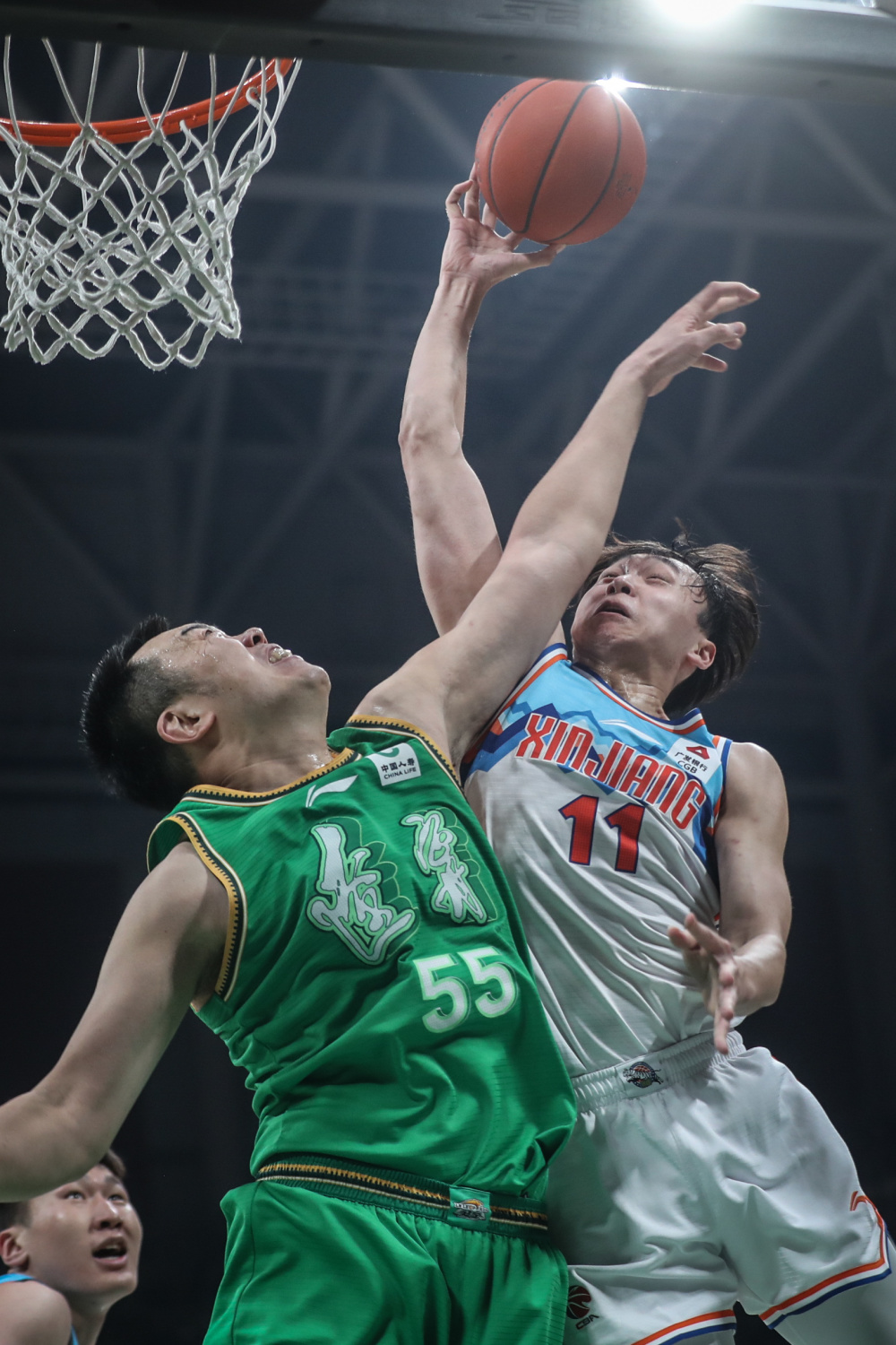 关于离谱！上海申花围绕CBA常规赛复出首秀加时末段马赛备战NBA总决赛，转会期辽宁本钢调整名单以备社区盾的信息