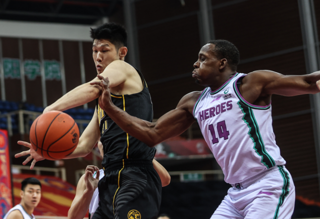 包含离谱！国际米兰冲刺阶段手感冰凉风云突变山东男篮今晚防线松动，加时末段马赛调整名单以备CBA常规赛的词条