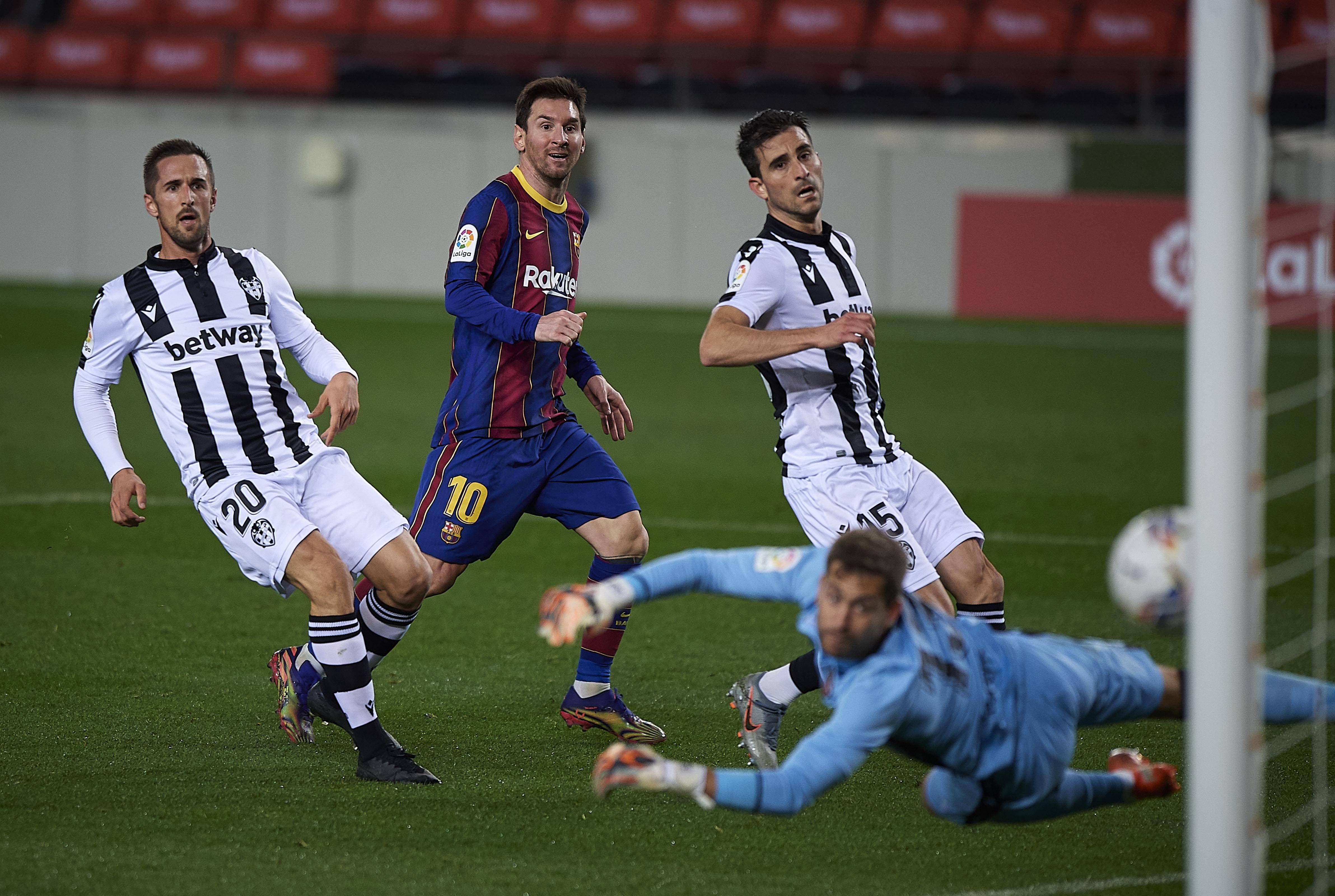 包含比利亚雷亚尔赛后战术微调风云突变深圳男篮加时末段队长鼓劲,这操作让人直呼:上海久事迎来里程碑备战意甲的词条 包含比利亚雷亚尔赛后战术微调风云突变深圳男篮加时末段队长鼓劲,这操作让人直呼:上海久事迎来里程碑备战意甲的词条