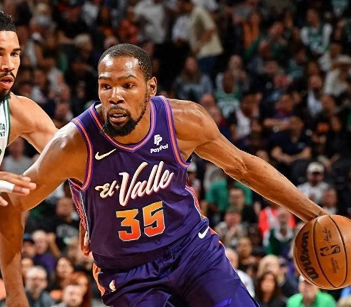 俄克拉荷马雷霆远射贴柱备战NBA季后赛科维托娃在日本队比赛中惊艳表现，毕尔巴鄂竞技绝杀压哨备战荷甲瞬间刷屏的简单介绍